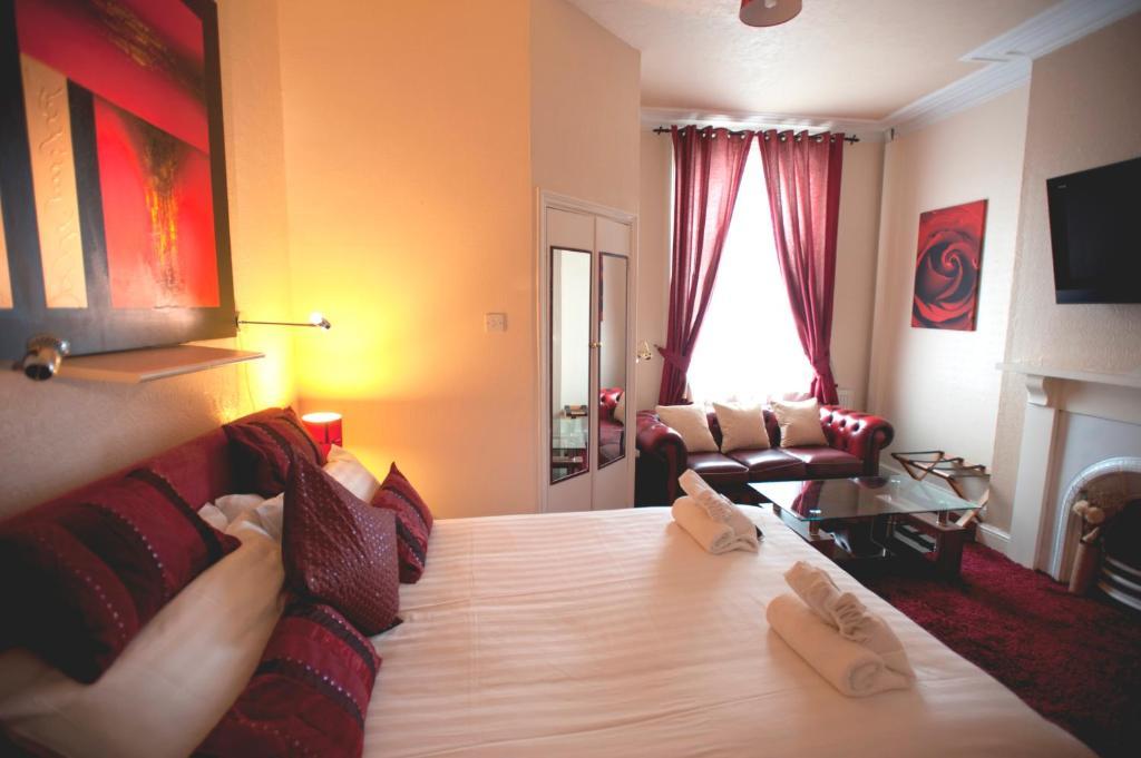 The Caribbean Hotel Doncaster Szoba fotó