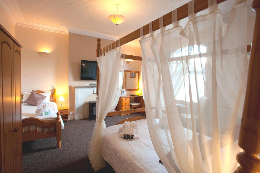 The Caribbean Hotel Doncaster Szoba fotó
